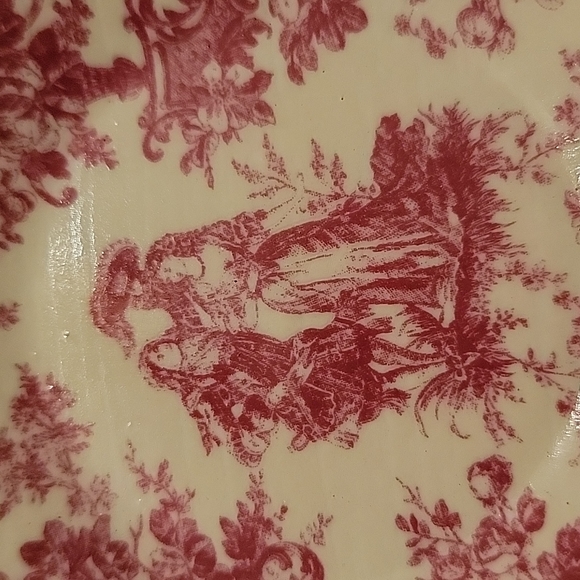 Small Teacup & Saucer - Picture 3 of 5